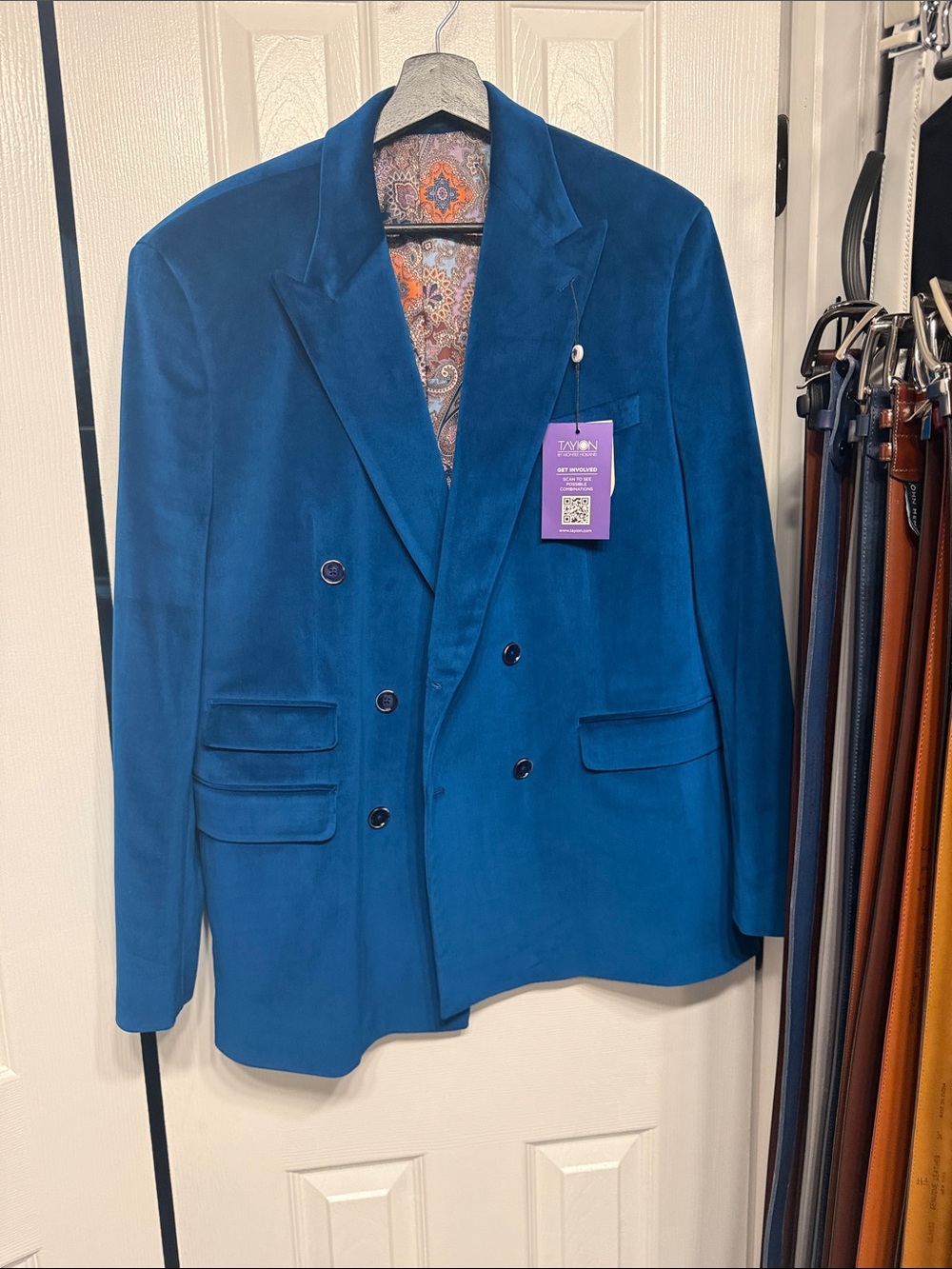 Men's Double-Breasted Teal Velvet Sport Coat